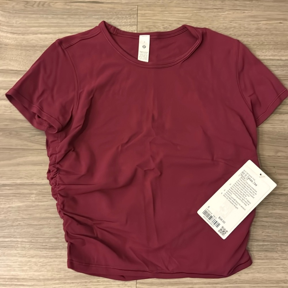 All It Takes Nulu Lululemon Size 6 BRAND NEW Red Merlot